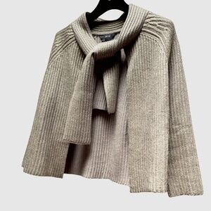 Per Se by Carlisle wool sweater, size large with hand painted gold detail